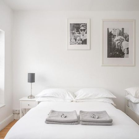 Soho & Covent Garden Apartment, Sleeps 3 London Exterior photo